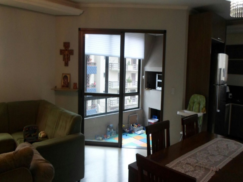 Apartamento à venda com 3 quartos, 112m² - Foto 10