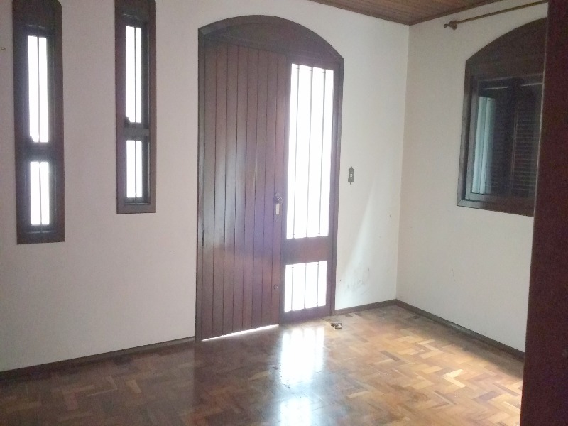 Casa à venda com 3 quartos, 254m² - Foto 4