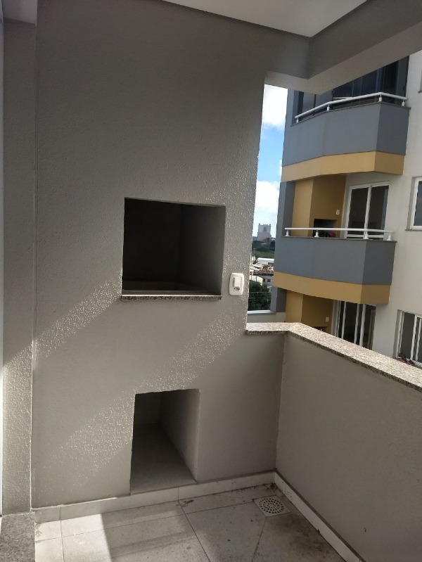 Apartamento à venda com 2 quartos, 66m² - Foto 7