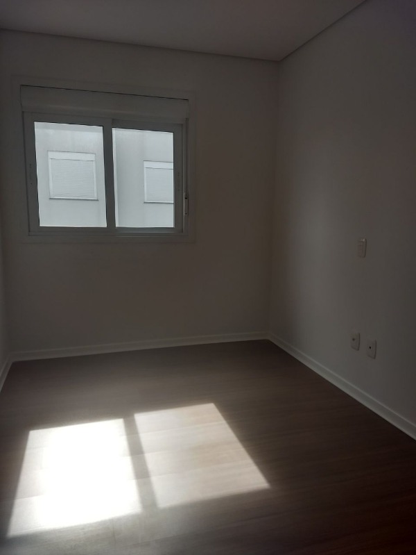 Apartamento à venda com 2 quartos, 66m² - Foto 9