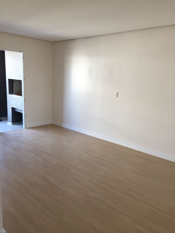 Apartamento à venda com 2 quartos, 81m² - Foto 3