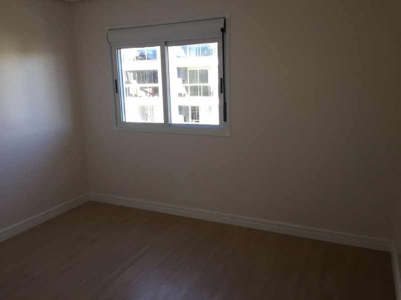 Apartamento à venda com 2 quartos, 81m² - Foto 4