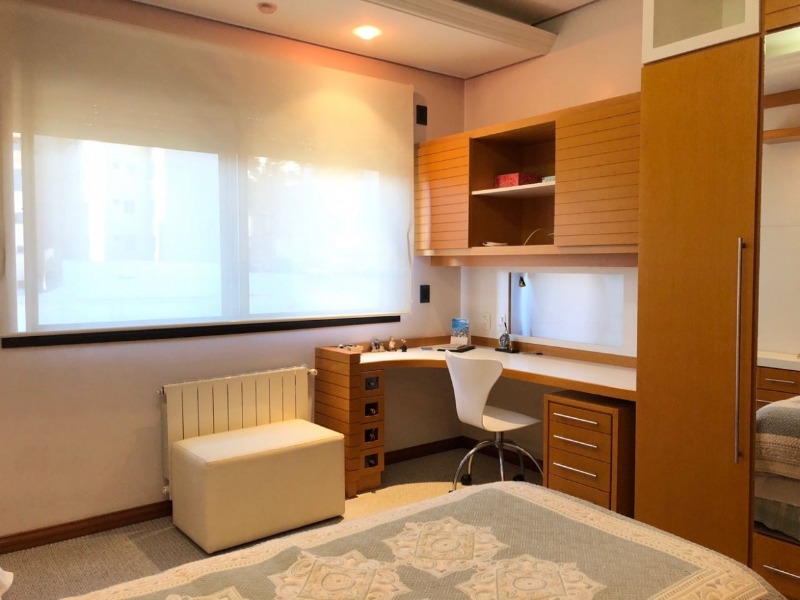 Apartamento à venda com 4 quartos, 287m² - Foto 9