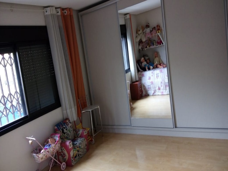 Apartamento à venda com 3 quartos, 151m² - Foto 6