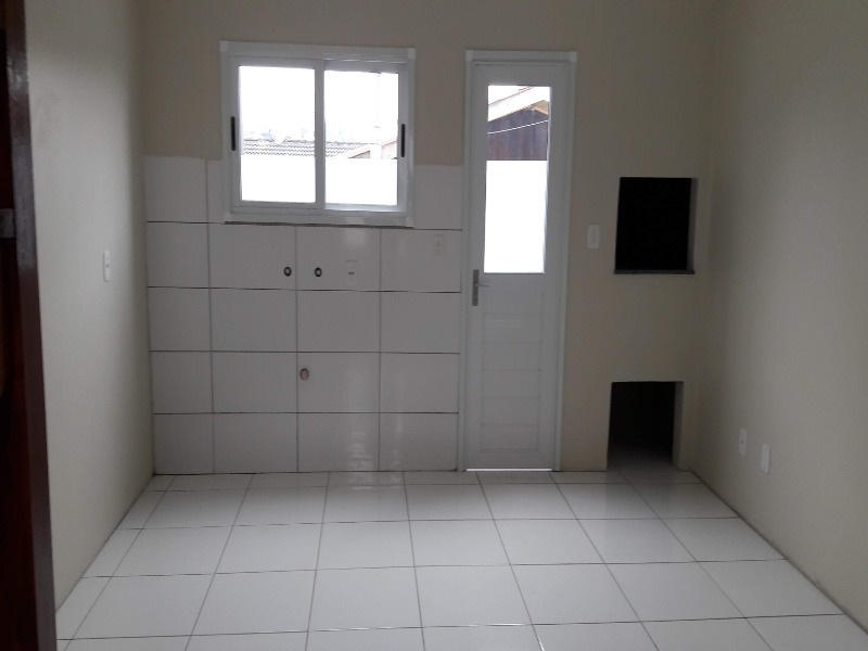 Casa à venda com 2 quartos, 52m² - Foto 6