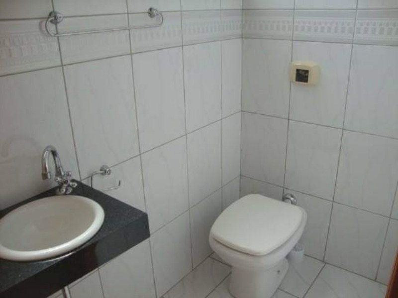 Apartamento à venda com 3 quartos, 100m² - Foto 2