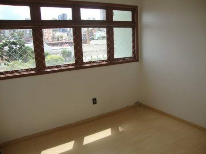 Apartamento à venda com 3 quartos, 100m² - Foto 13