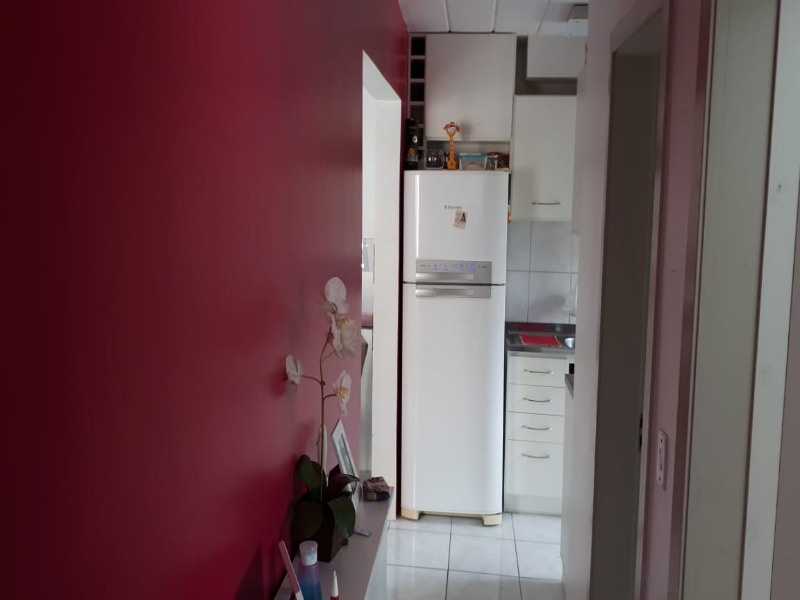 Apartamento à venda com 2 quartos, 63m² - Foto 7