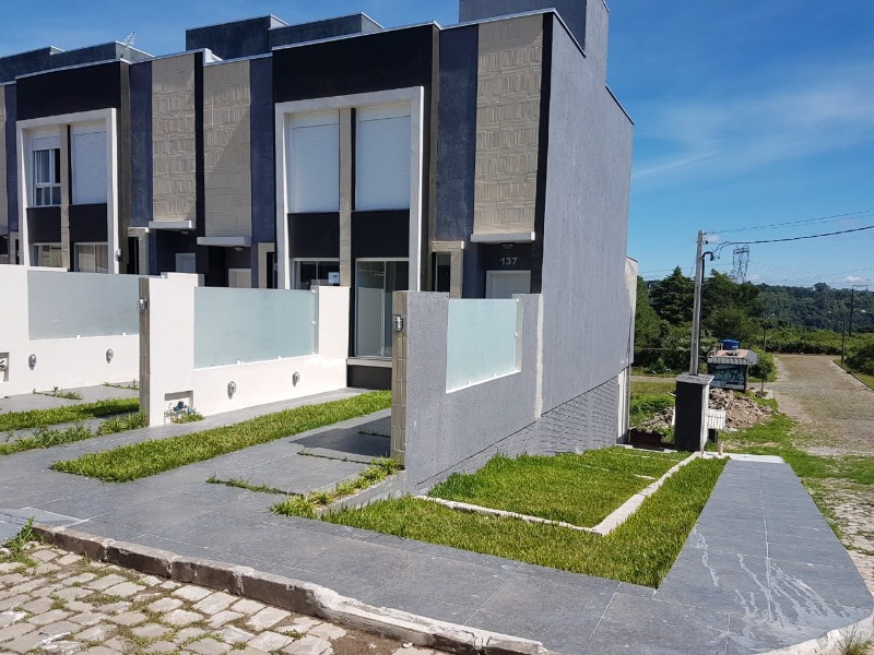 Casa à venda com 2 quartos, 117m² - Foto 1