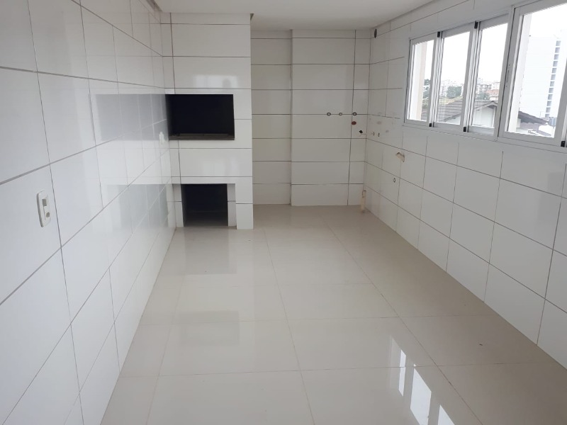 Apartamento à venda com 2 quartos, 105m² - Foto 5