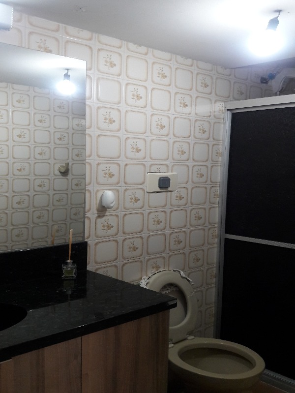 Apartamento à venda com 2 quartos, 61m² - Foto 2