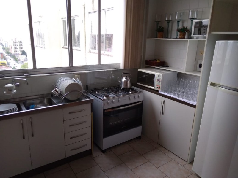 Apartamento à venda com 4 quartos, 185m² - Foto 13