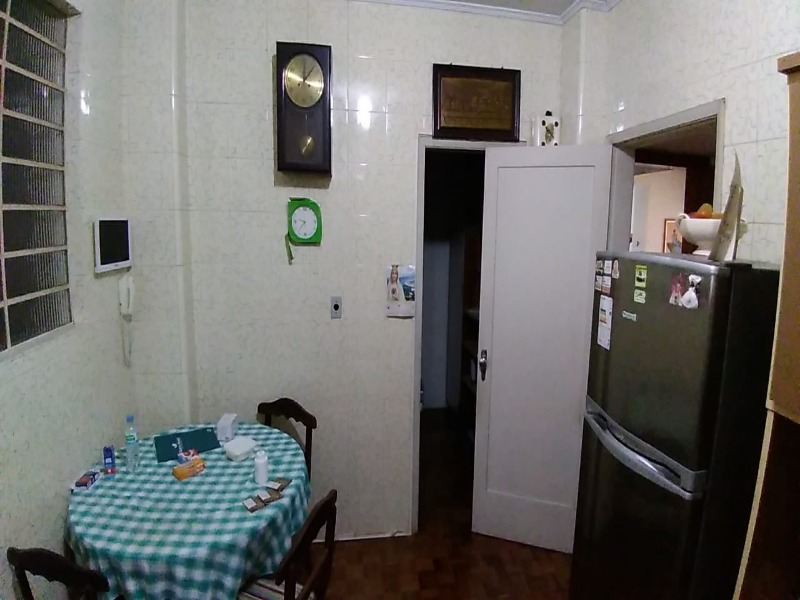 Apartamento à venda com 4 quartos, 185m² - Foto 15