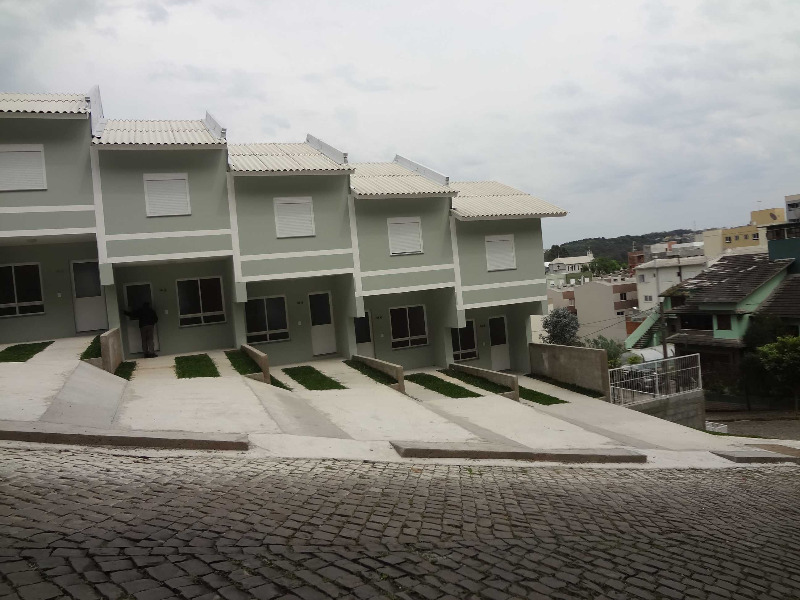 Sobrado à venda com 2 quartos, 67m² - Foto 3