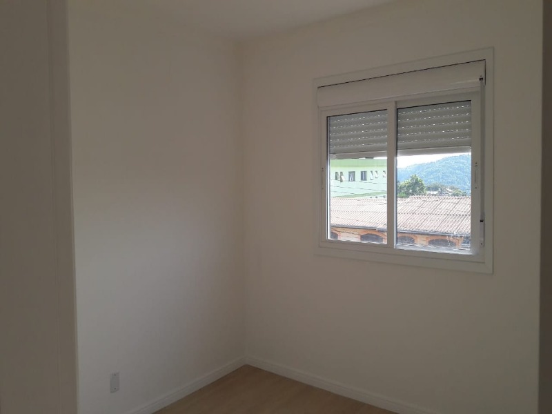 Apartamento à venda com 2 quartos, 51m² - Foto 2