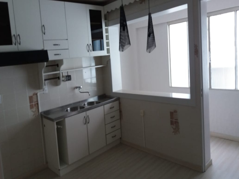 Apartamento à venda com 3 quartos, 77m² - Foto 12