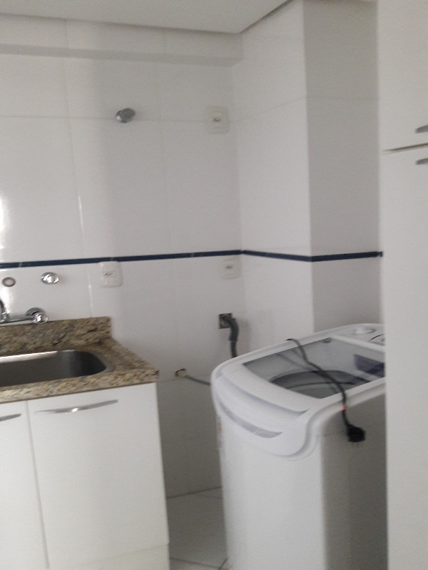 Apartamento à venda com 3 quartos, 98m² - Foto 3