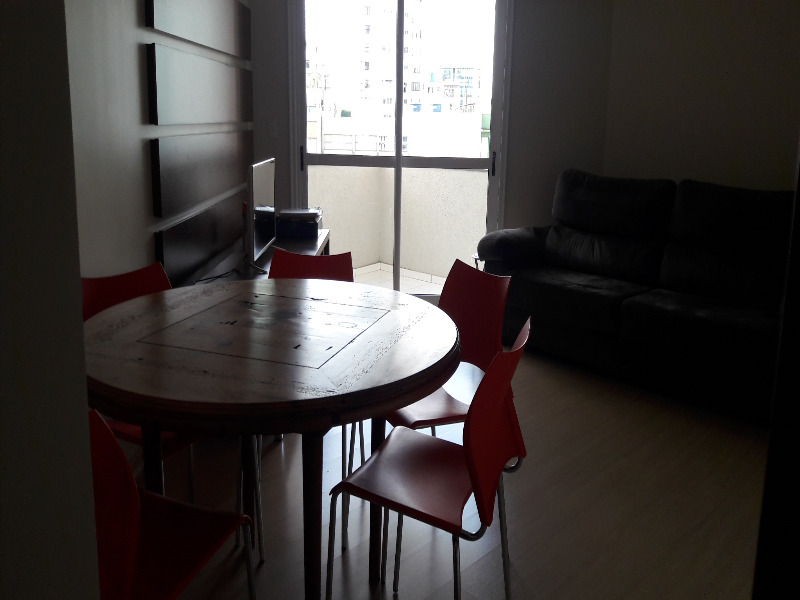 Apartamento à venda com 3 quartos, 98m² - Foto 6