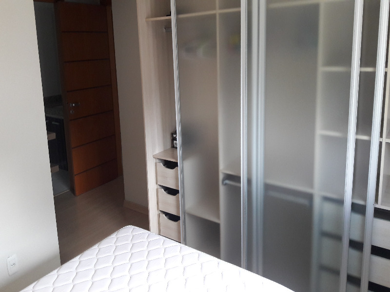 Apartamento à venda com 3 quartos, 98m² - Foto 14