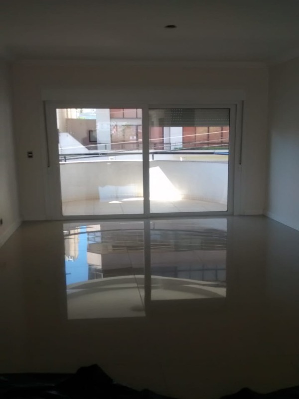 Apartamento à venda com 3 quartos, 173m² - Foto 4