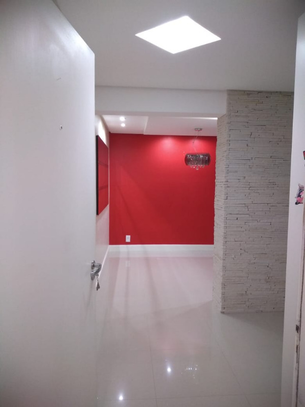 Apartamento à venda com 2 quartos, 67m² - Foto 4