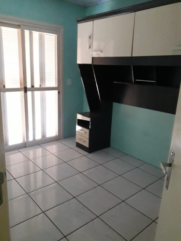 Casa à venda com 3 quartos, 89m² - Foto 11