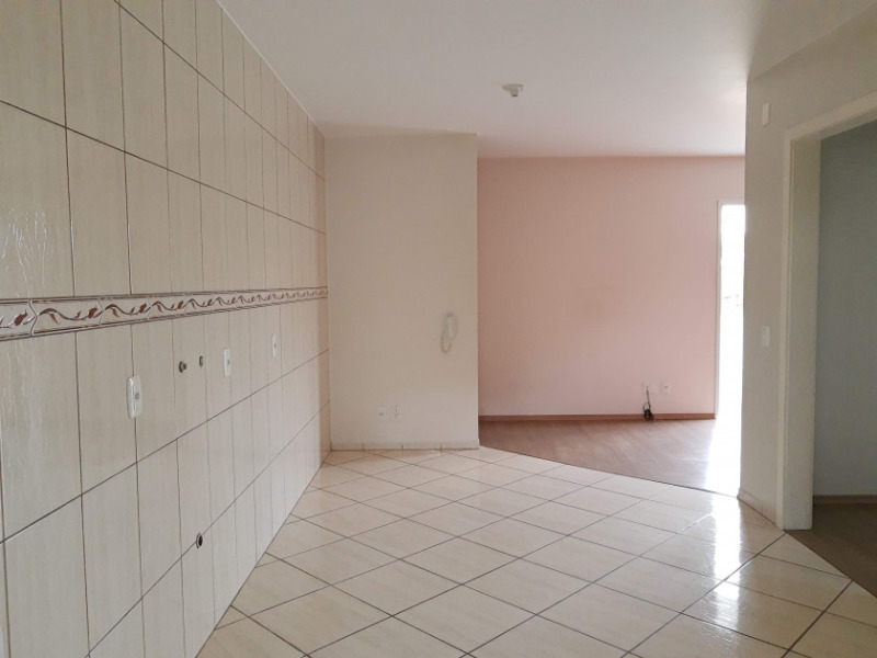 Apartamento à venda com 2 quartos, 63m² - Foto 17