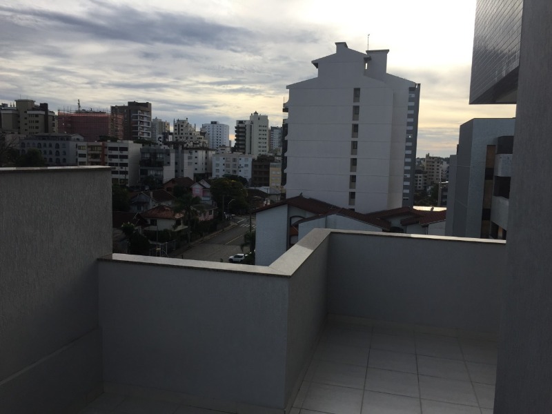 Cobertura à venda com 3 quartos, 237m² - Foto 5