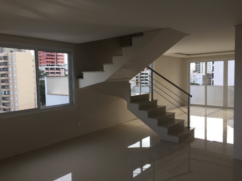 Cobertura à venda com 3 quartos, 237m² - Foto 8