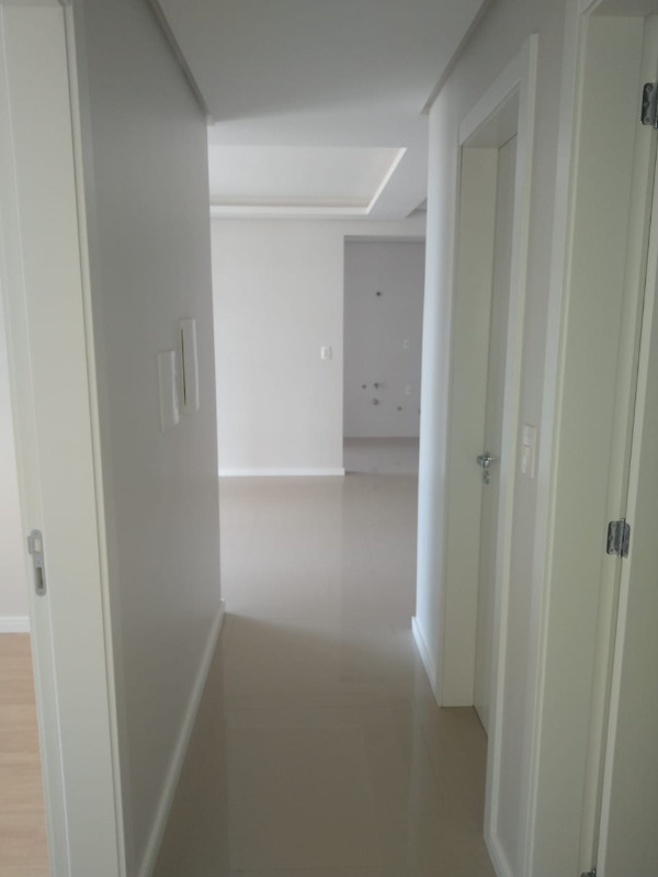 Apartamento à venda com 3 quartos, 100m² - Foto 10