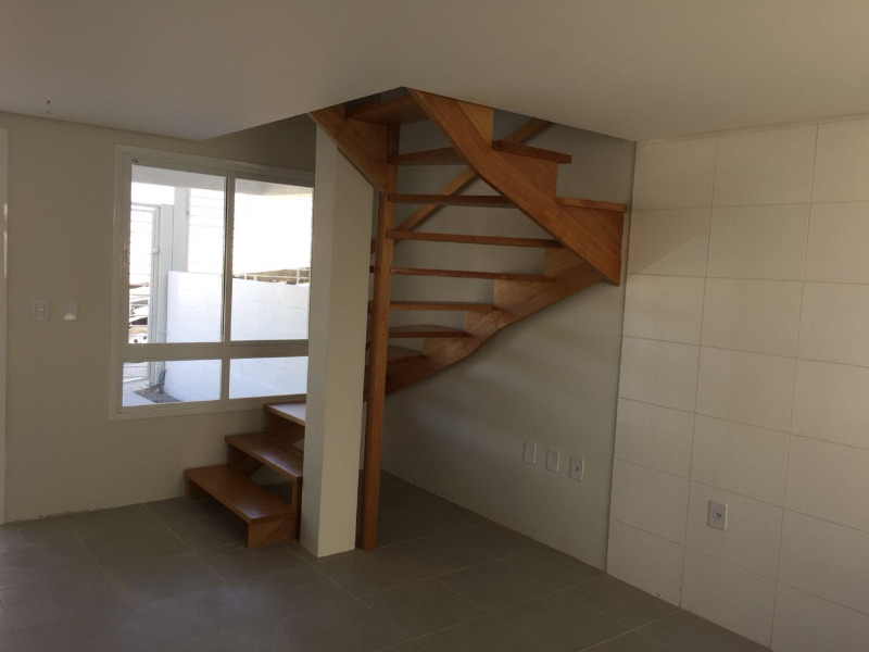 Casa à venda com 2 quartos, 56m² - Foto 5