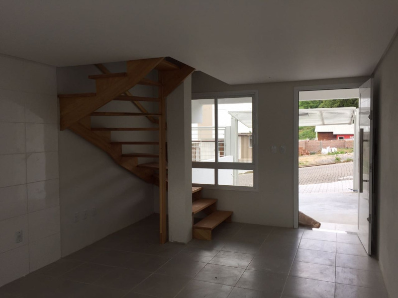 Casa à venda com 2 quartos, 56m² - Foto 16