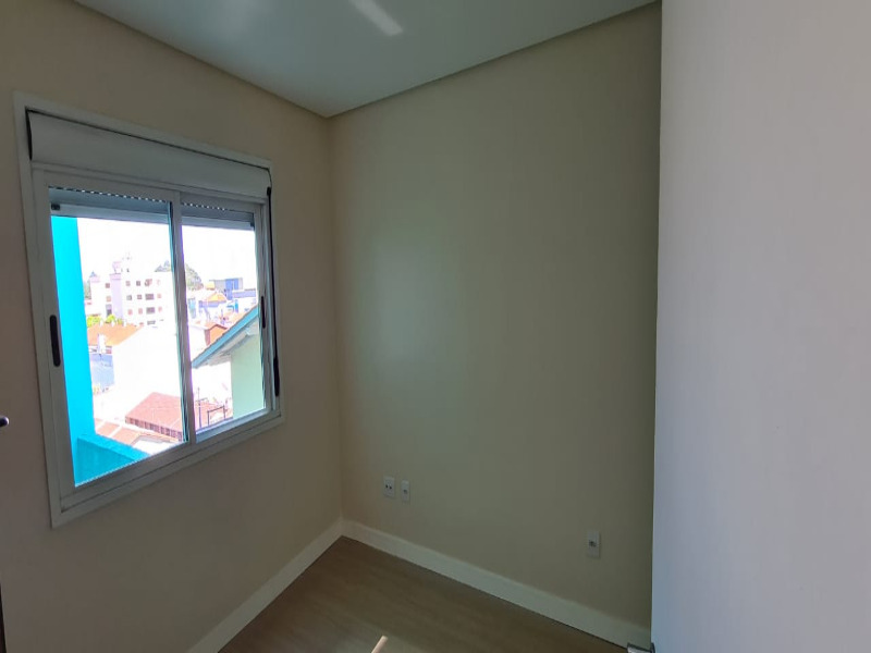 Apartamento à venda com 2 quartos, 67m² - Foto 28