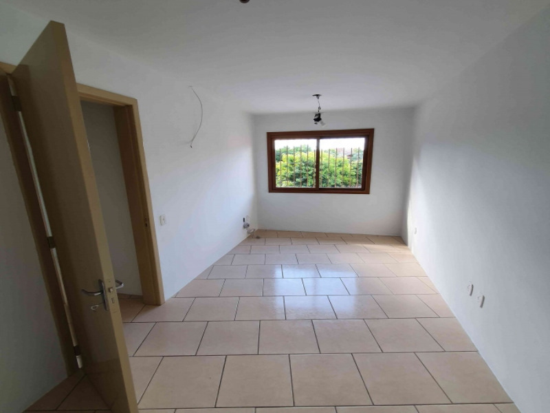 Casa à venda com 3 quartos, 90m² - Foto 6