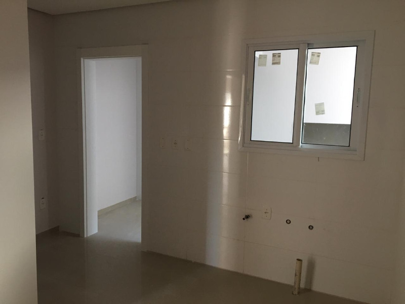 Apartamento à venda com 2 quartos, 66m² - Foto 10