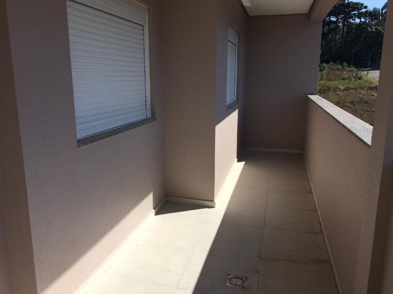 Apartamento à venda com 2 quartos, 66m² - Foto 2