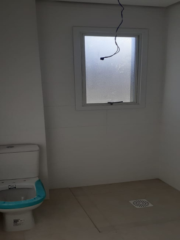 Apartamento à venda com 2 quartos, 60m² - Foto 27