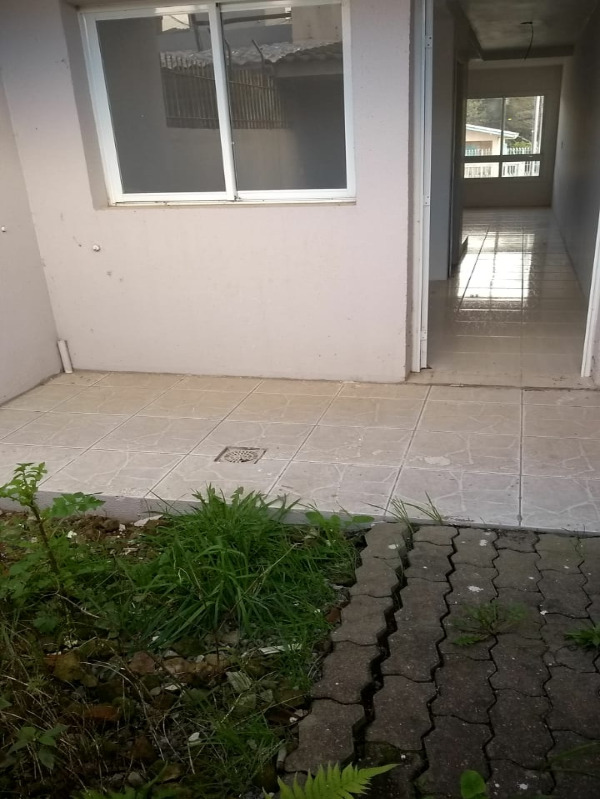 Casa à venda com 2 quartos, 9m² - Foto 7