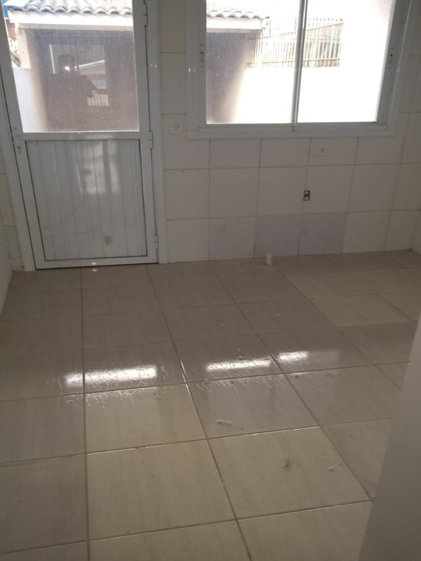 Casa à venda com 2 quartos, 9m² - Foto 8