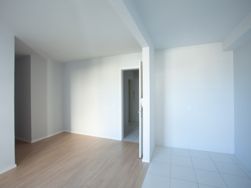 Apartamento à venda com 2 quartos, 80m² - Foto 34