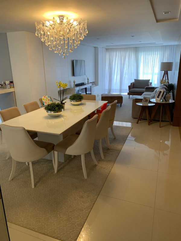 Apartamento à venda com 3 quartos, 177m² - Foto 10