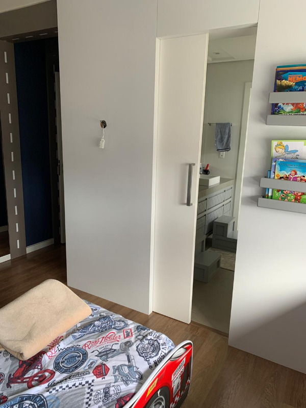 Apartamento à venda com 3 quartos, 177m² - Foto 27