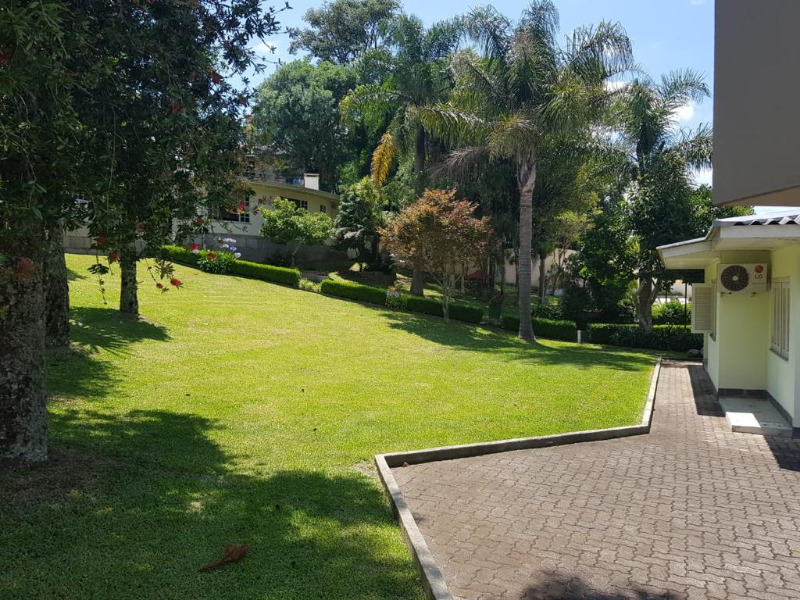 Casa à venda com 3 quartos, 407m² - Foto 37