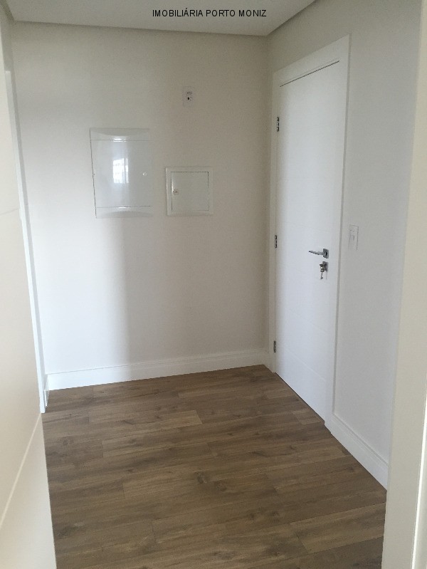 Apartamento à venda com 3 quartos, 207m² - Foto 7