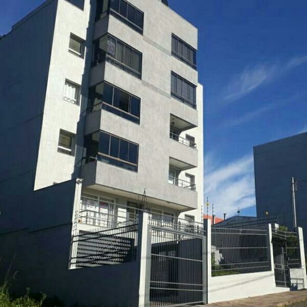 Apartamento à venda com 2 quartos, 83m² - Foto 1