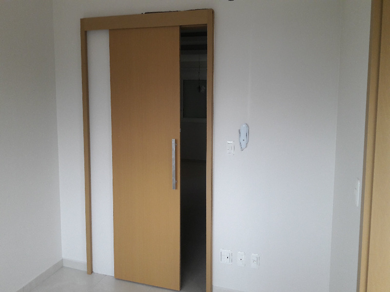 Apartamento à venda com 3 quartos, 101m² - Foto 17