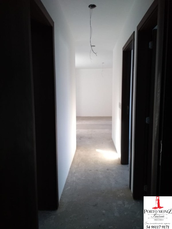 Apartamento à venda com 3 quartos, 85m² - Foto 4