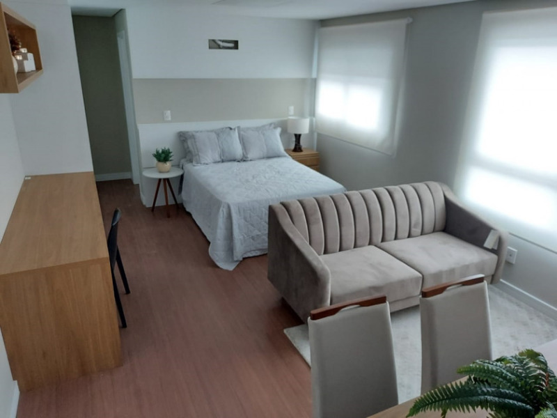 Apartamento à venda com 2 quartos, 55m² - Foto 33