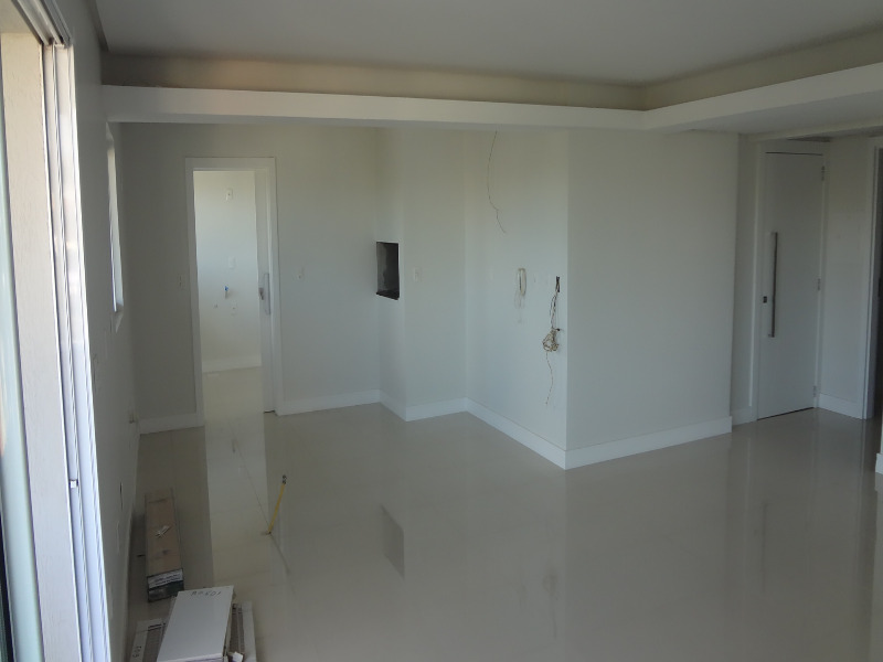 Apartamento à venda com 3 quartos, 149m² - Foto 11