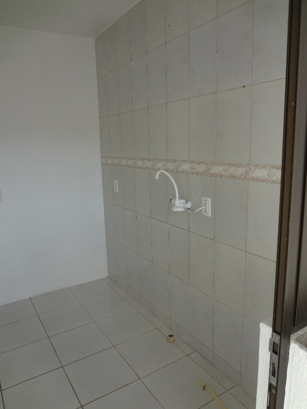 Casa à venda e aluguel com 2 quartos, 62m² - Foto 11